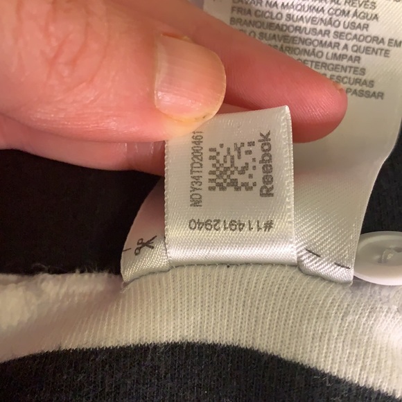 Reebok Classic Rugby Striped Long Sleeve Shirt - Picture 12 of 12